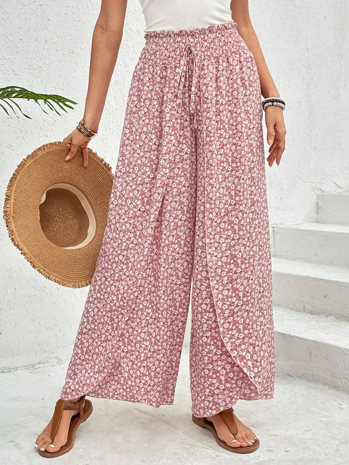THE MAXI TROUSERS