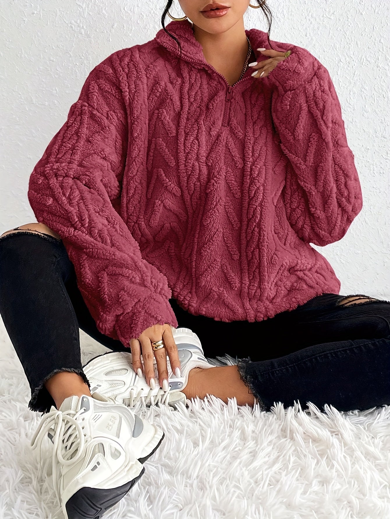 THE FLEECE SWEATER