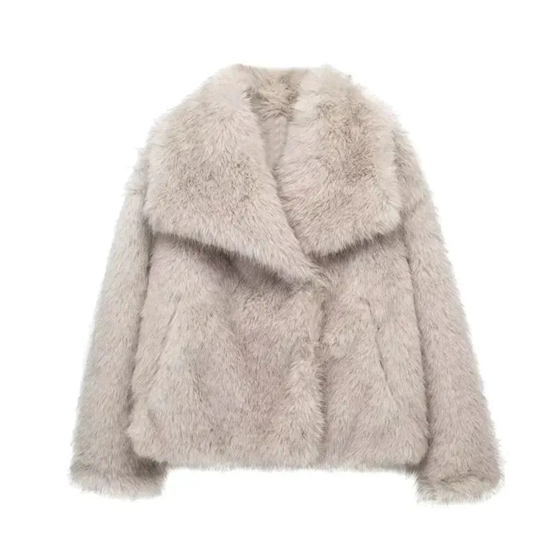 THE ISOLDE COAT