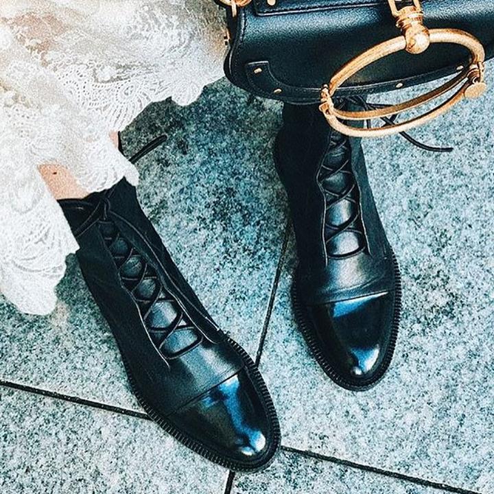 THE VANYA BOOTS