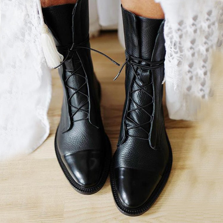 THE VANYA BOOTS