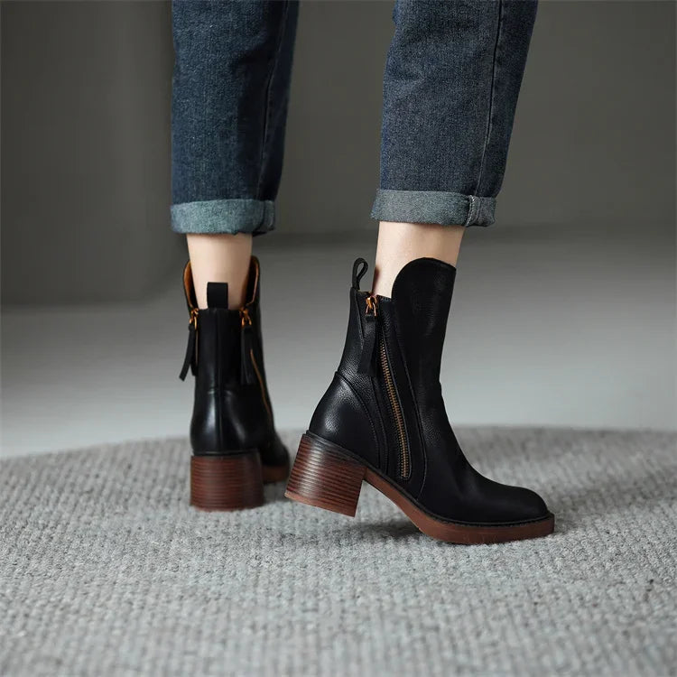 THE JANELLE BOOTS
