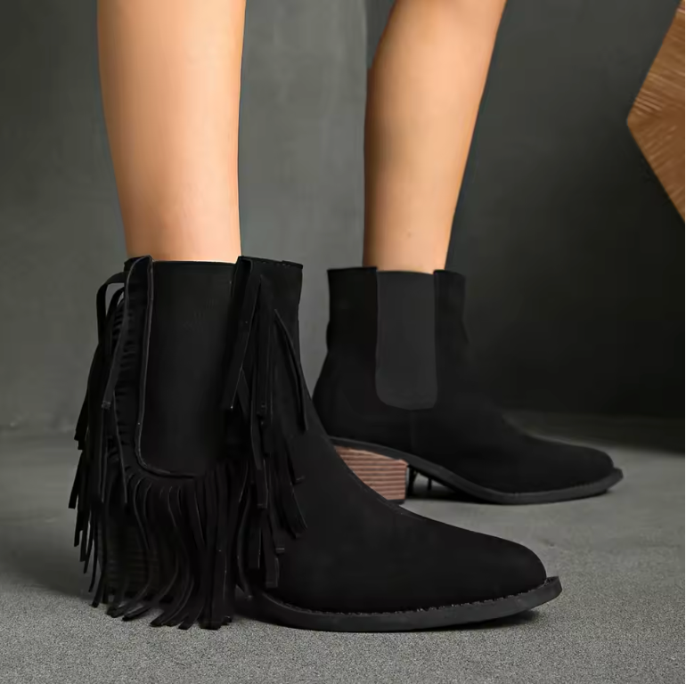 THE ELAYNE BOOTS