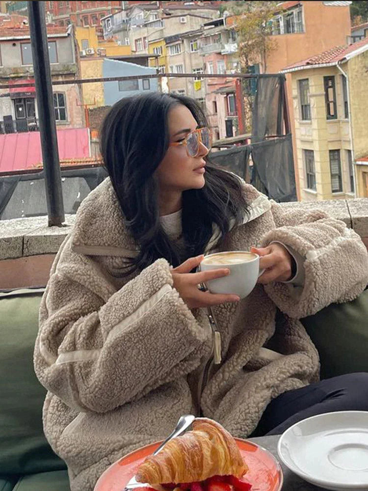 THE BELORA COAT