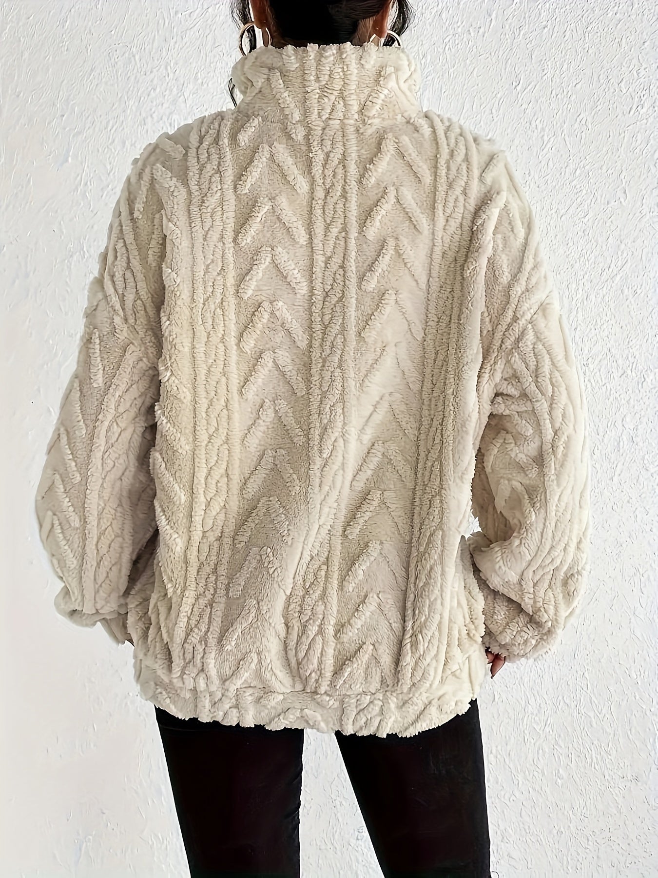 THE FLEECE SWEATER